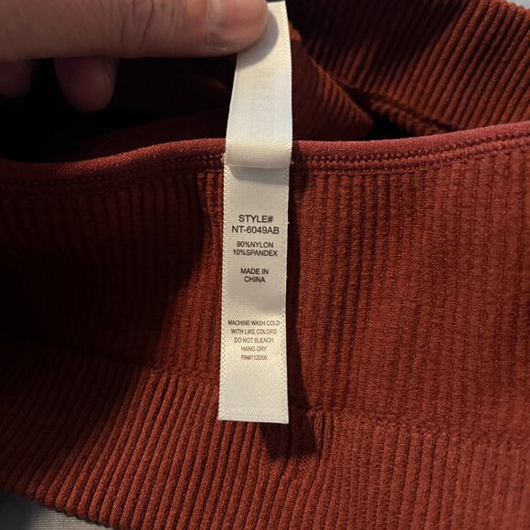 Women's L/XL Red Bra Tank - Picture 4 of 5